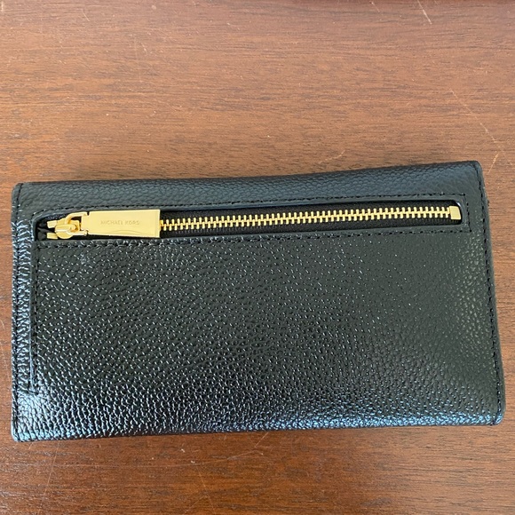 NEW michael kors wallet - Picture 2 of 3